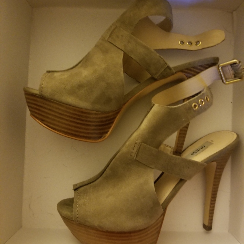 Guess heeled sandals